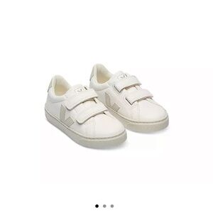 Veja Kids' Cream Sneakers with Velcro Straps